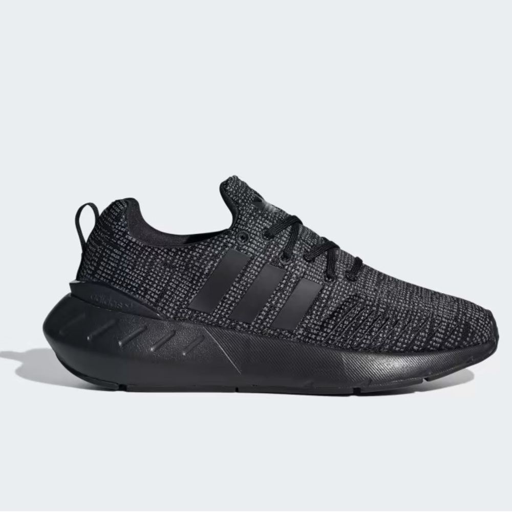 Adidas SWIFT RUN 22 SHOES - Picture 2 of 5